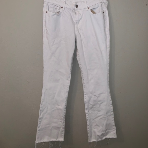 Old Navy Pants - White Old Navy Cropped pants